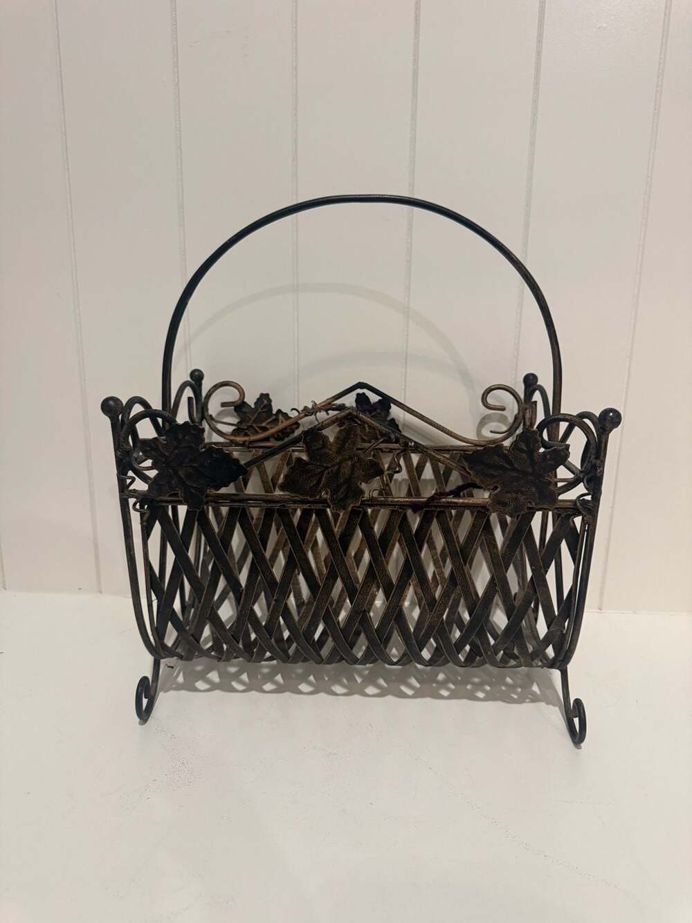 Vintage Italian Tole Leaf Magazine Holder Metal Basket